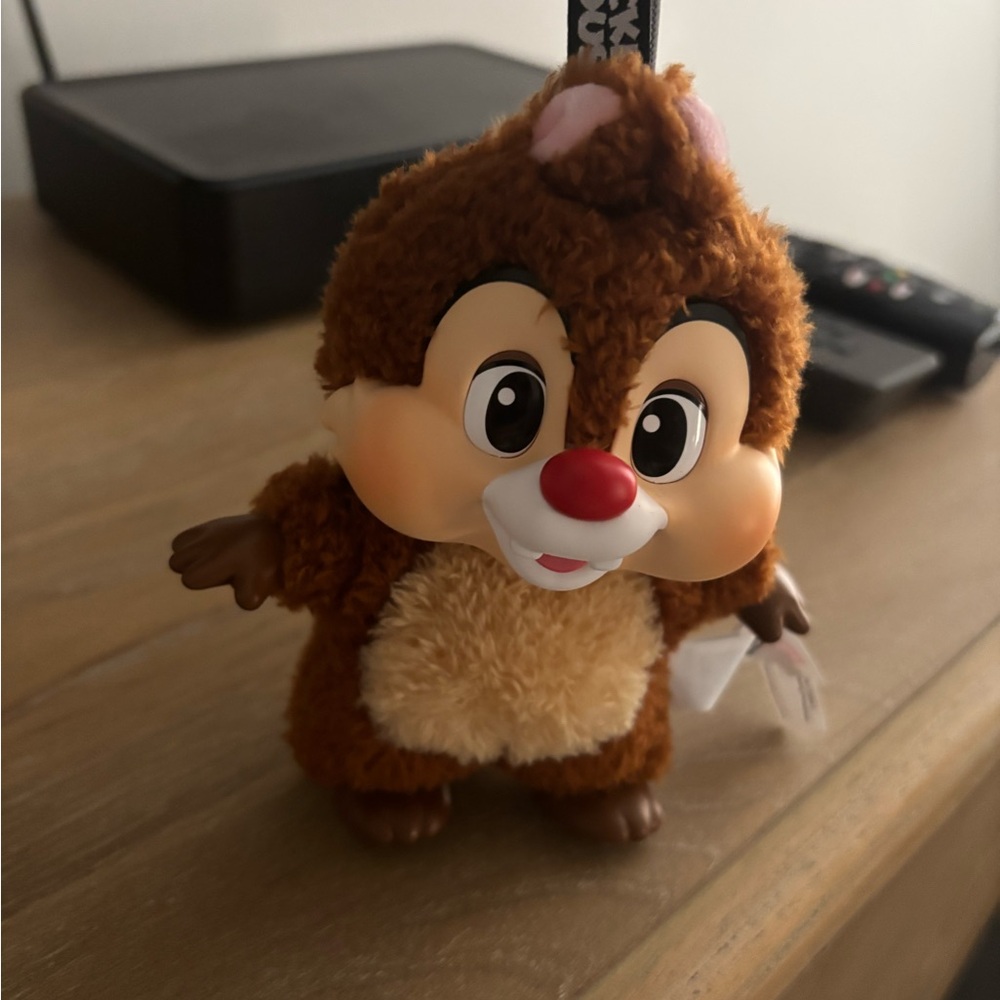 Labubu Disney PopMart-Dale